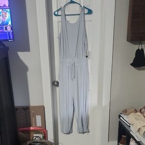 HALARA Light Gray Sleeveless Drawstring Jumpsuit